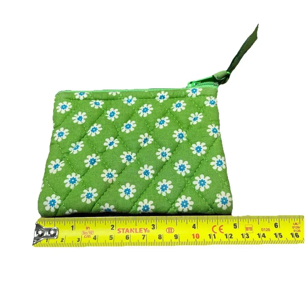 Vera Bradley Coin Purse Retired Apple Green Pattern Zip Closure Daisy - Picture 2 of 4